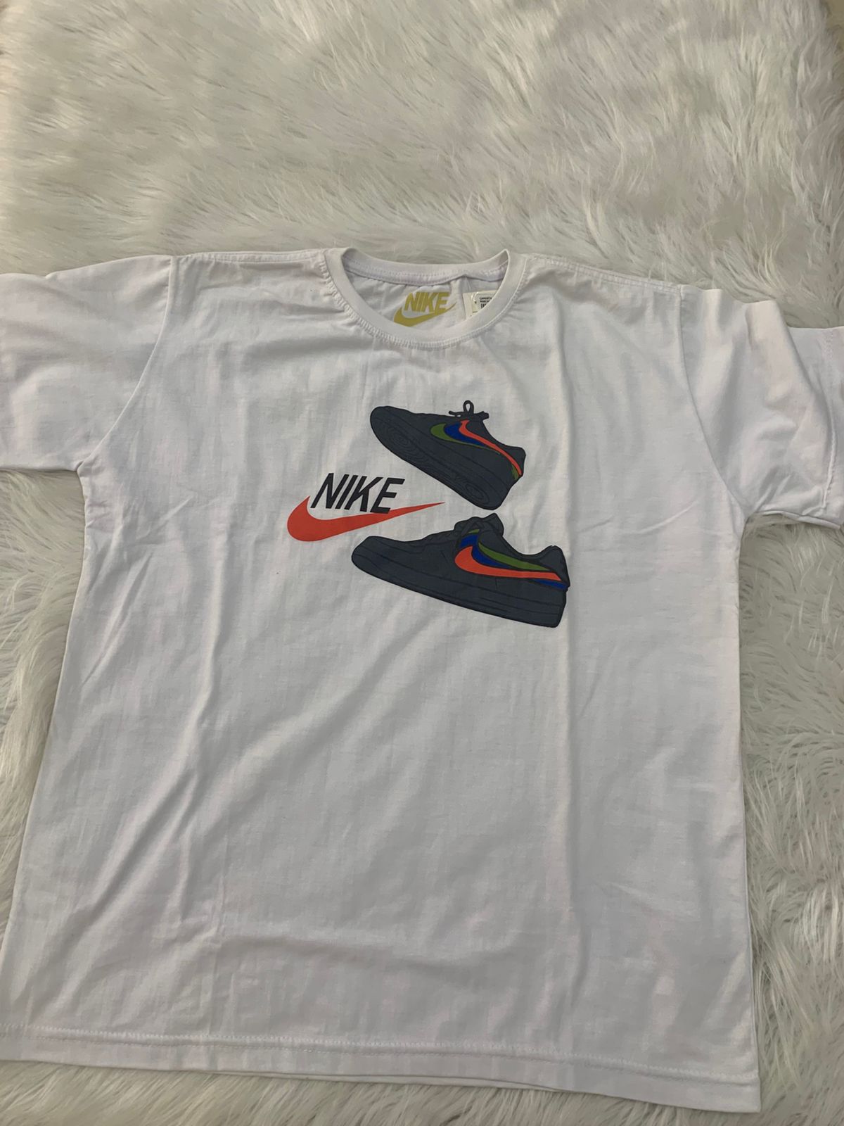 Camisa Masculina Branca Marcas