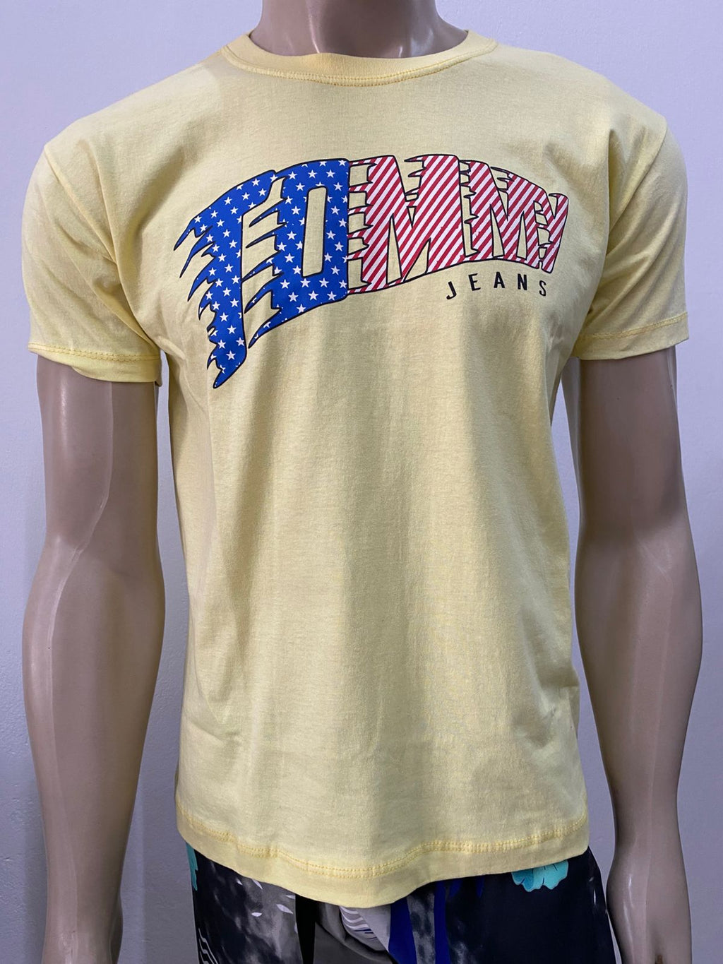 Camiseta Masculina Tommy Jeans – Amarela
