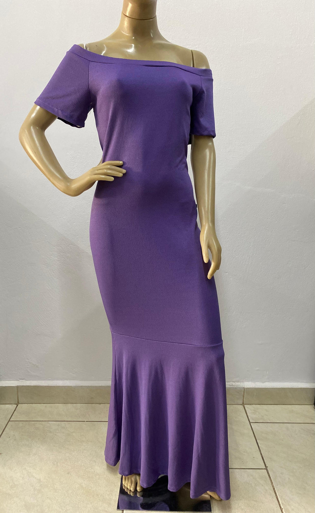 Vestido Longo Ombro a Ombro Roxo