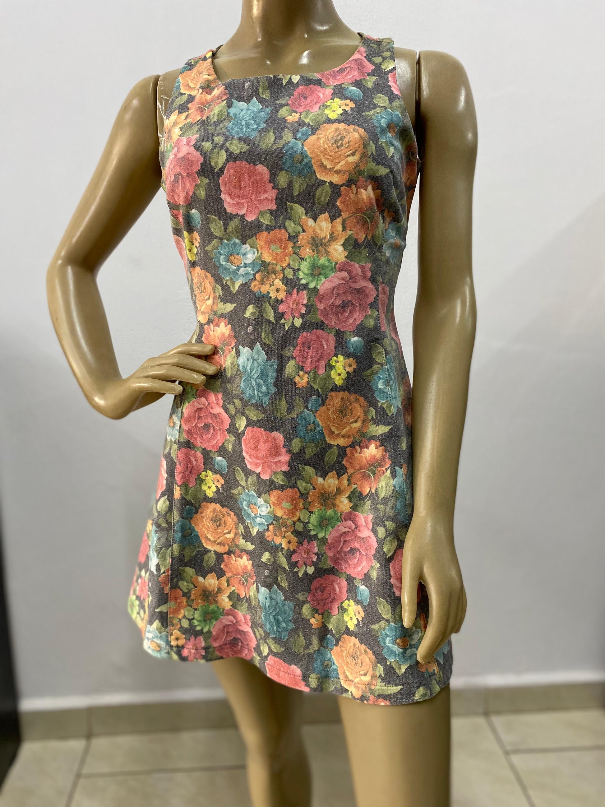 Vestido Rosa Curto Feminino Estilo e Conforto