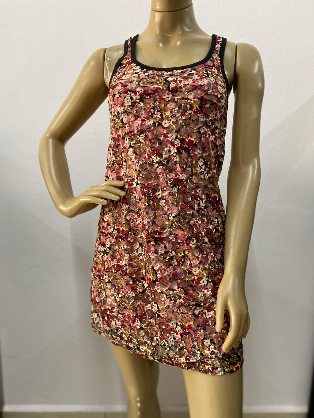 Vestido Curto Floral Feminino