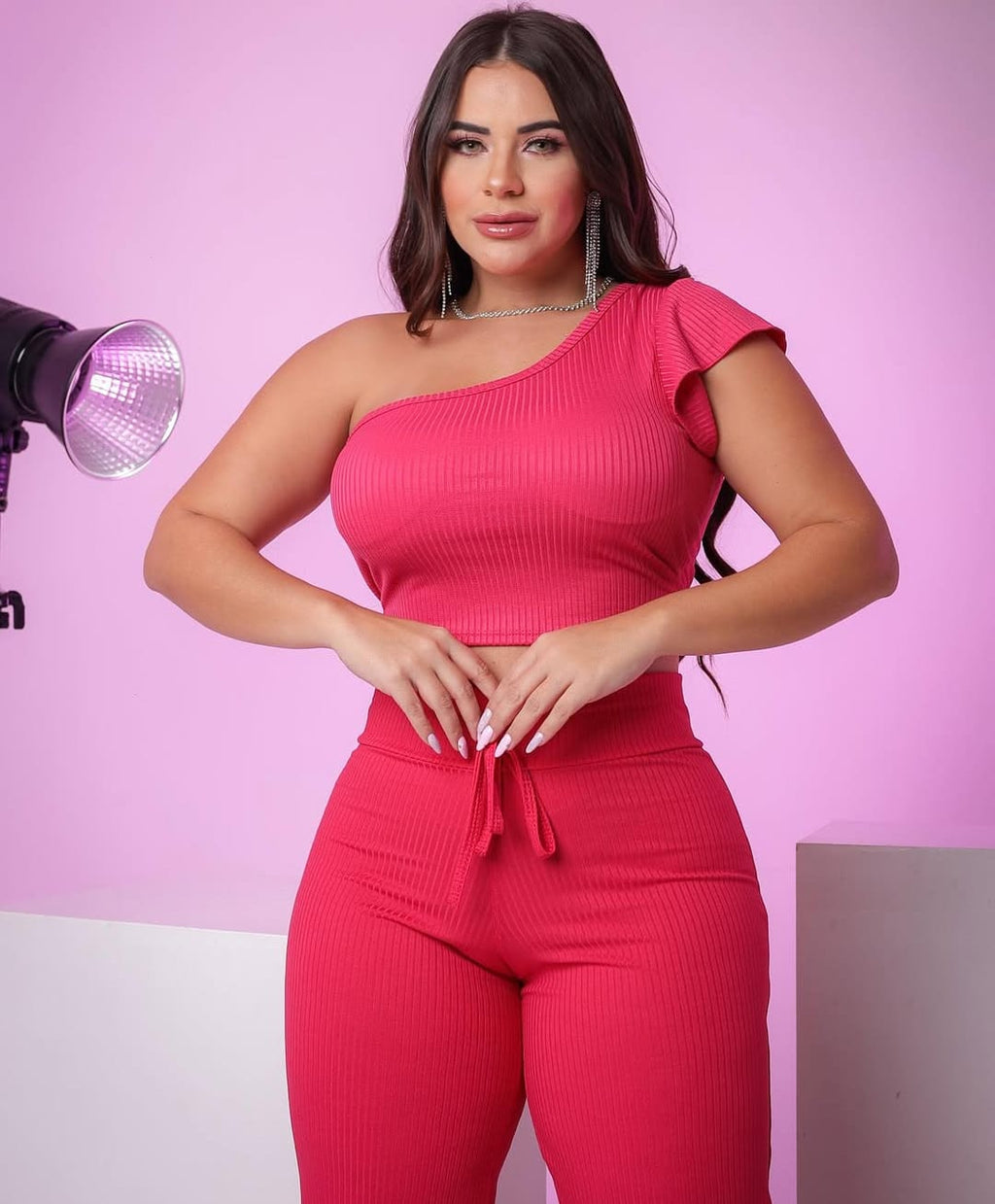 Cropped Canelado Mula Manca uma Alça com Babado