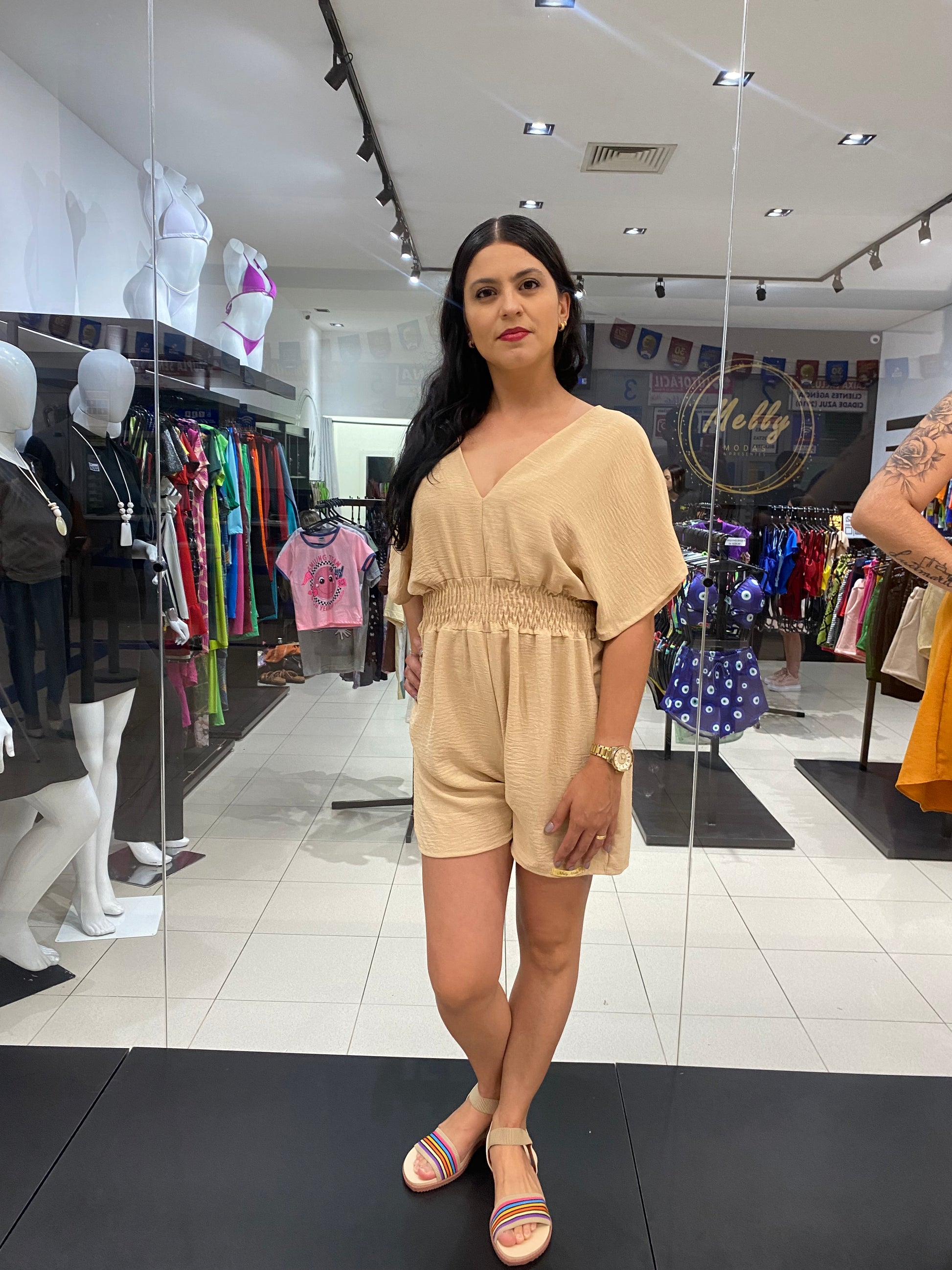 Macaquinho Feminino Duna Leveza para Todas as Ocasiões