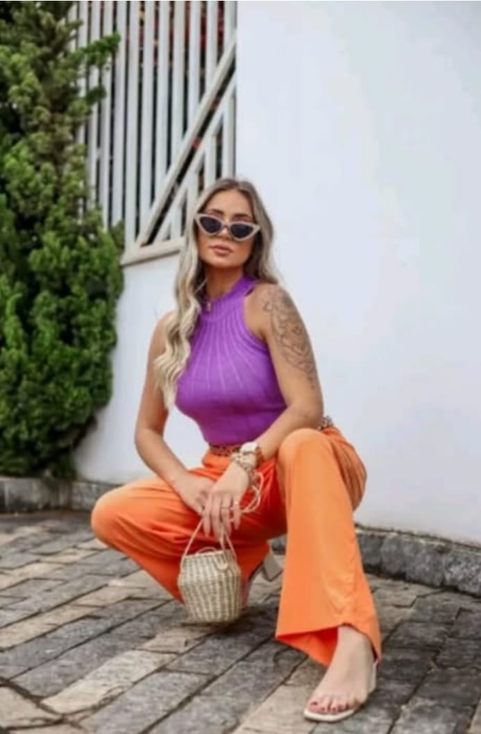 Blusa Garrafinha Tricot com Gola Jaqueline