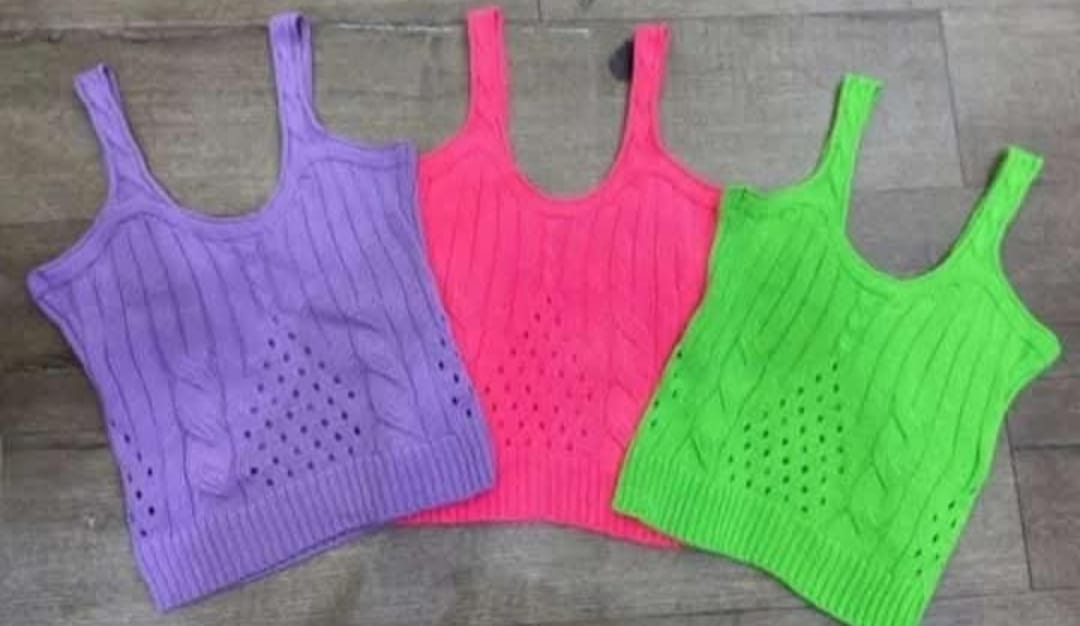 Cropped Alcinha Feminino Tricot com Detalhes Trança