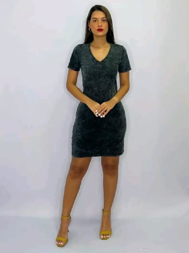 Vestido Malha Liso Versátil para Dia ou Noite
