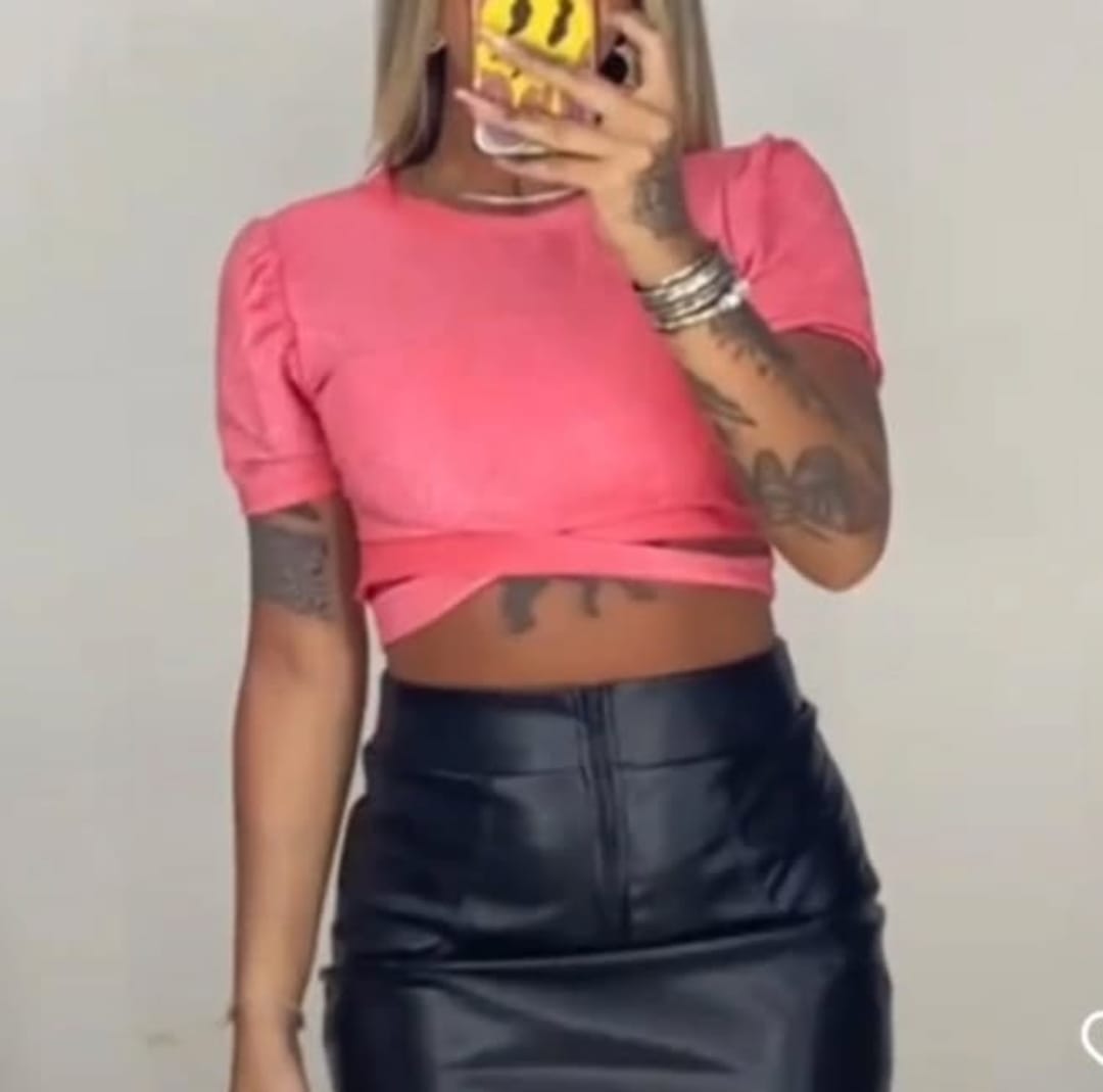 Cropped Lurex MC Princesa Delicadeza no Look