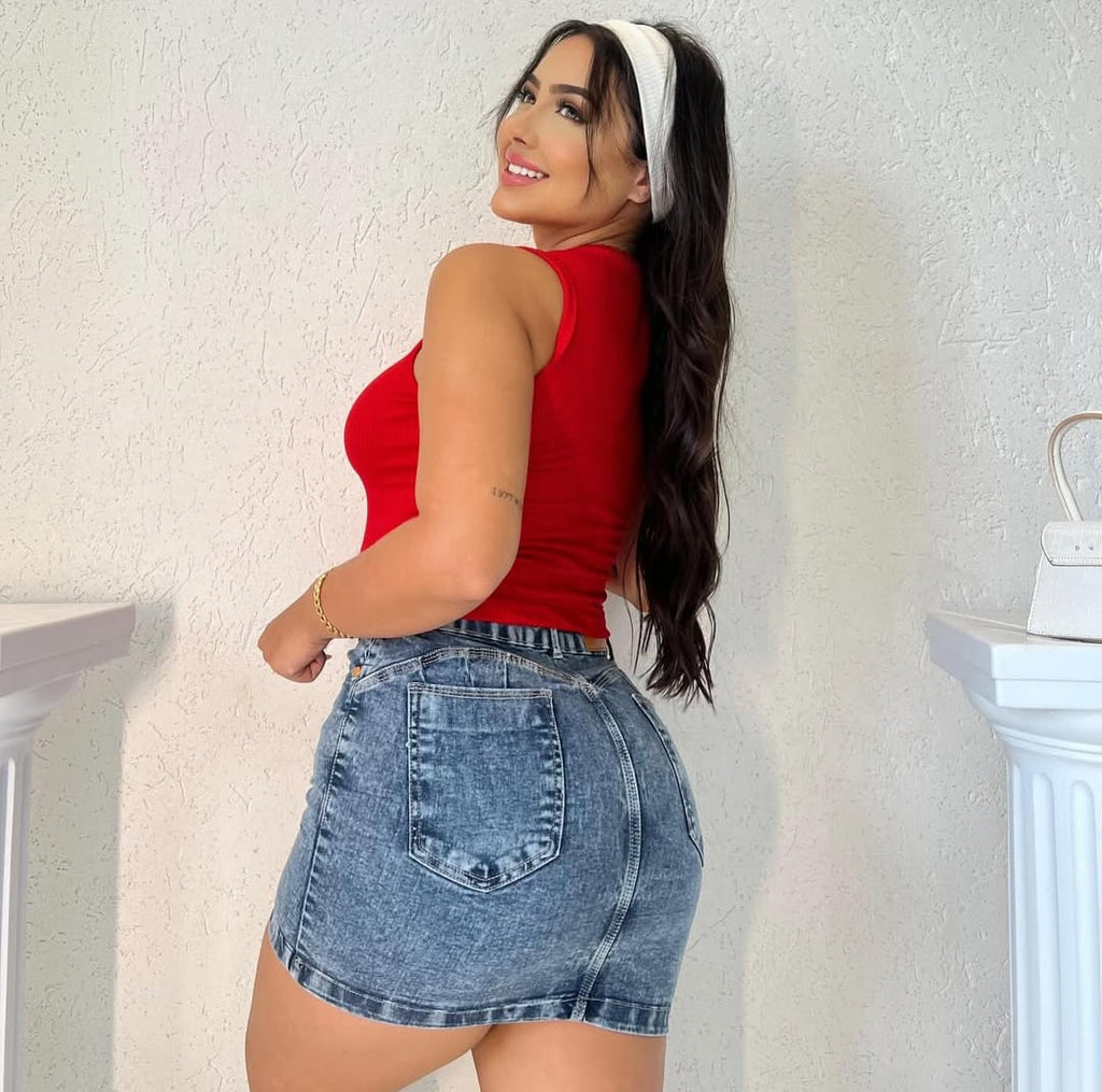 Regata Malha Canelada Elegância e Conforto