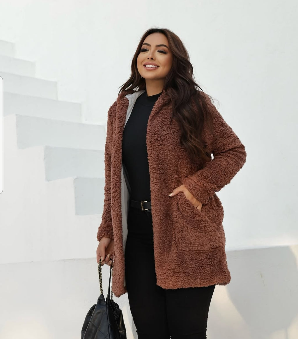 Casaco Teddy Feminino Estilo e Conforto para Dias Frios