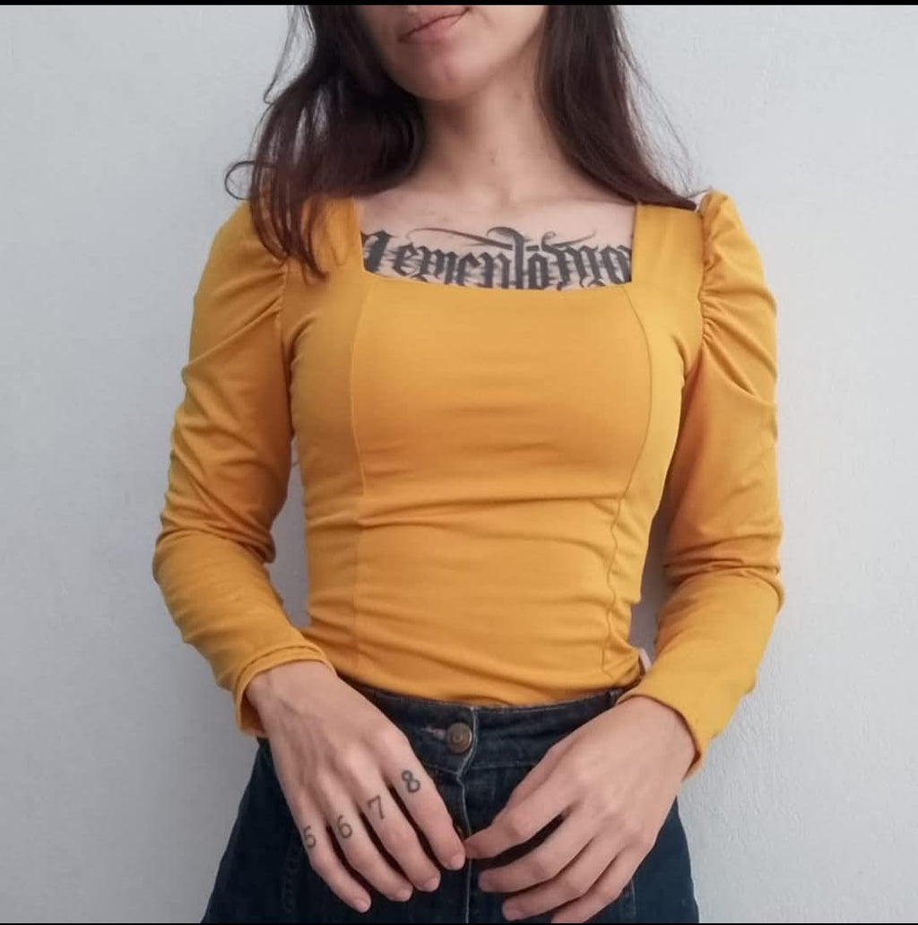 Boddy Princesa Manga Longa Estilo Moderno Feminino