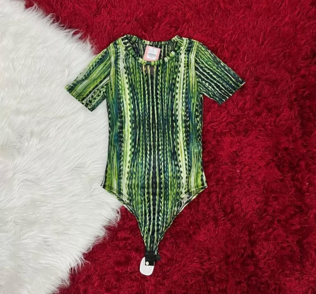 Boddy Tule Manga Curta Look Moderno e Confortável