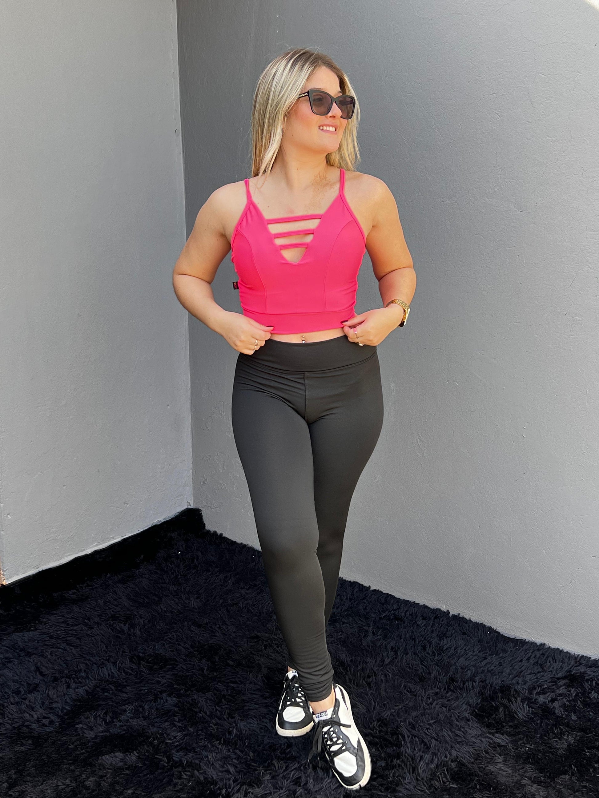 Cropped Lycra Line Alcinha Moda Estilosa e Versátil