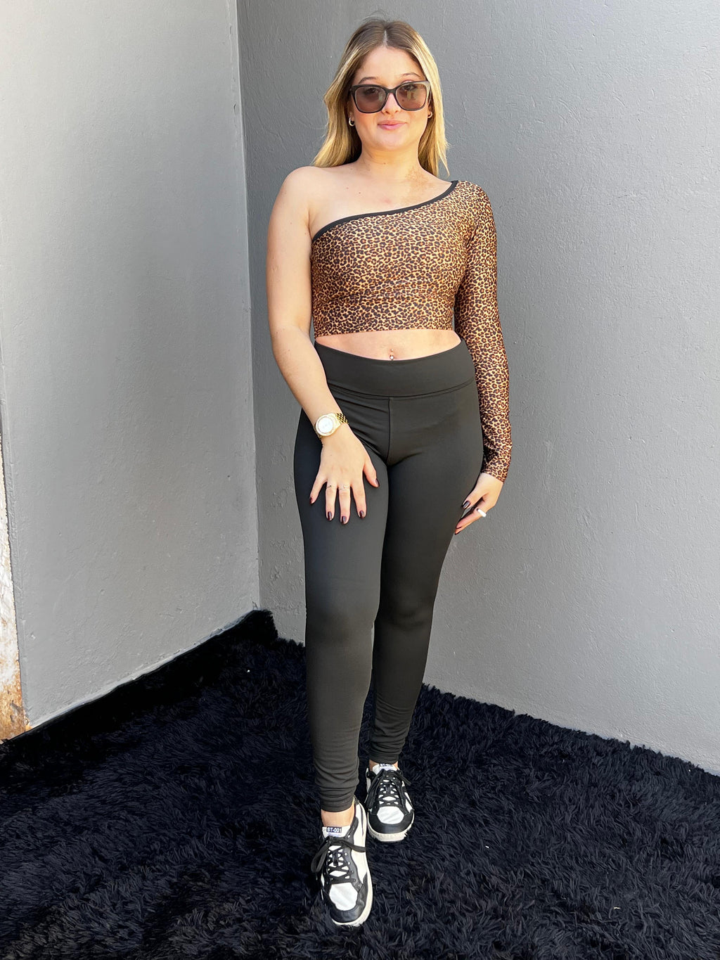 Cropped Feminino Mula Manca Look Chic com Manga Longa