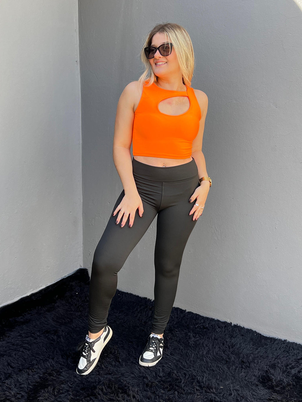 Cropped Lycra Line Gola Gota Estilo Jovem e Versátil