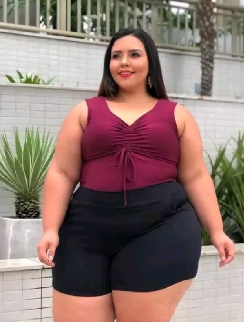Body Plus Size Decote Ajustável Look Elegante e Casual