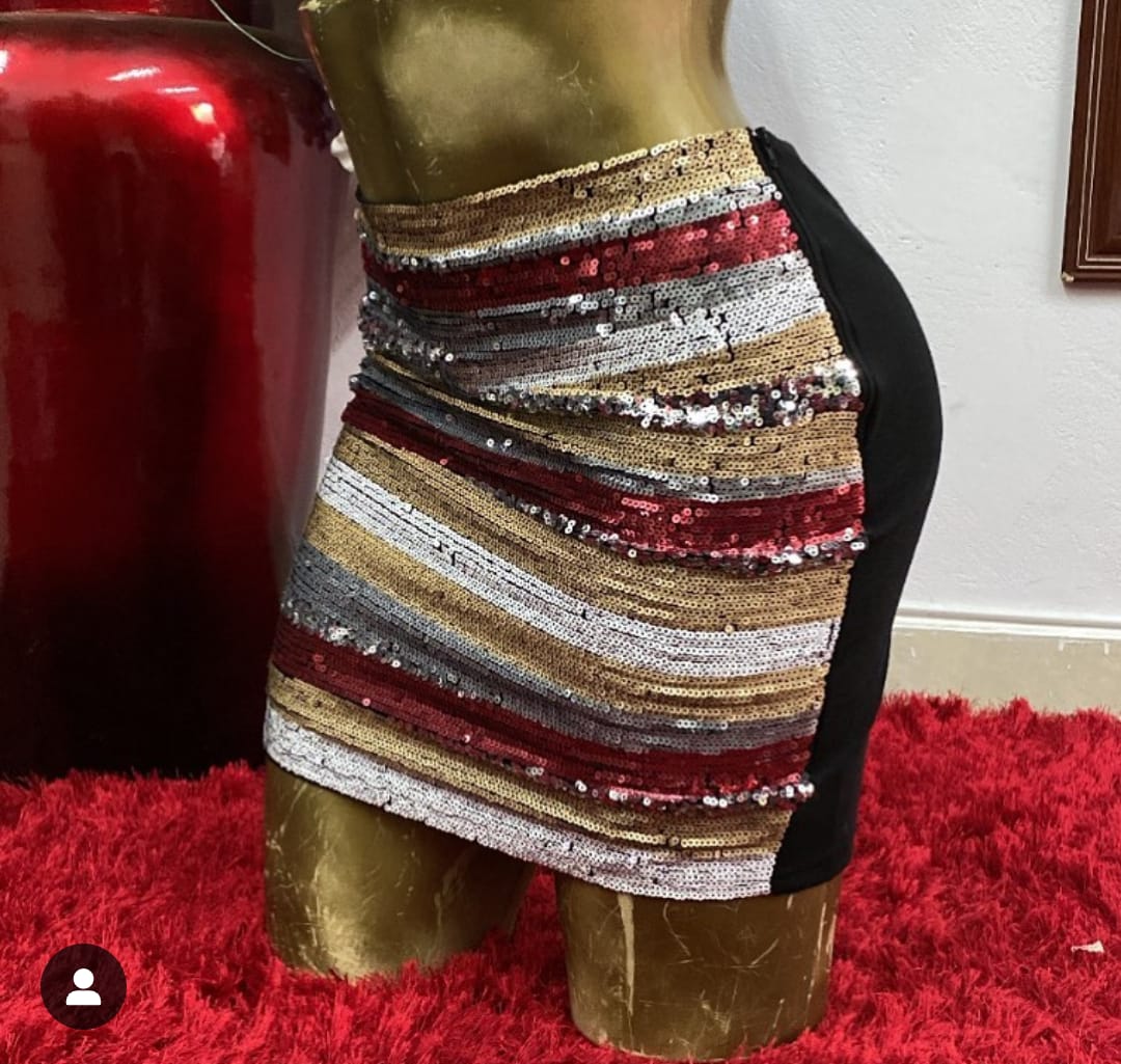 Mini Saia Paetê Mesclada Brilho Perfeito para Eventos