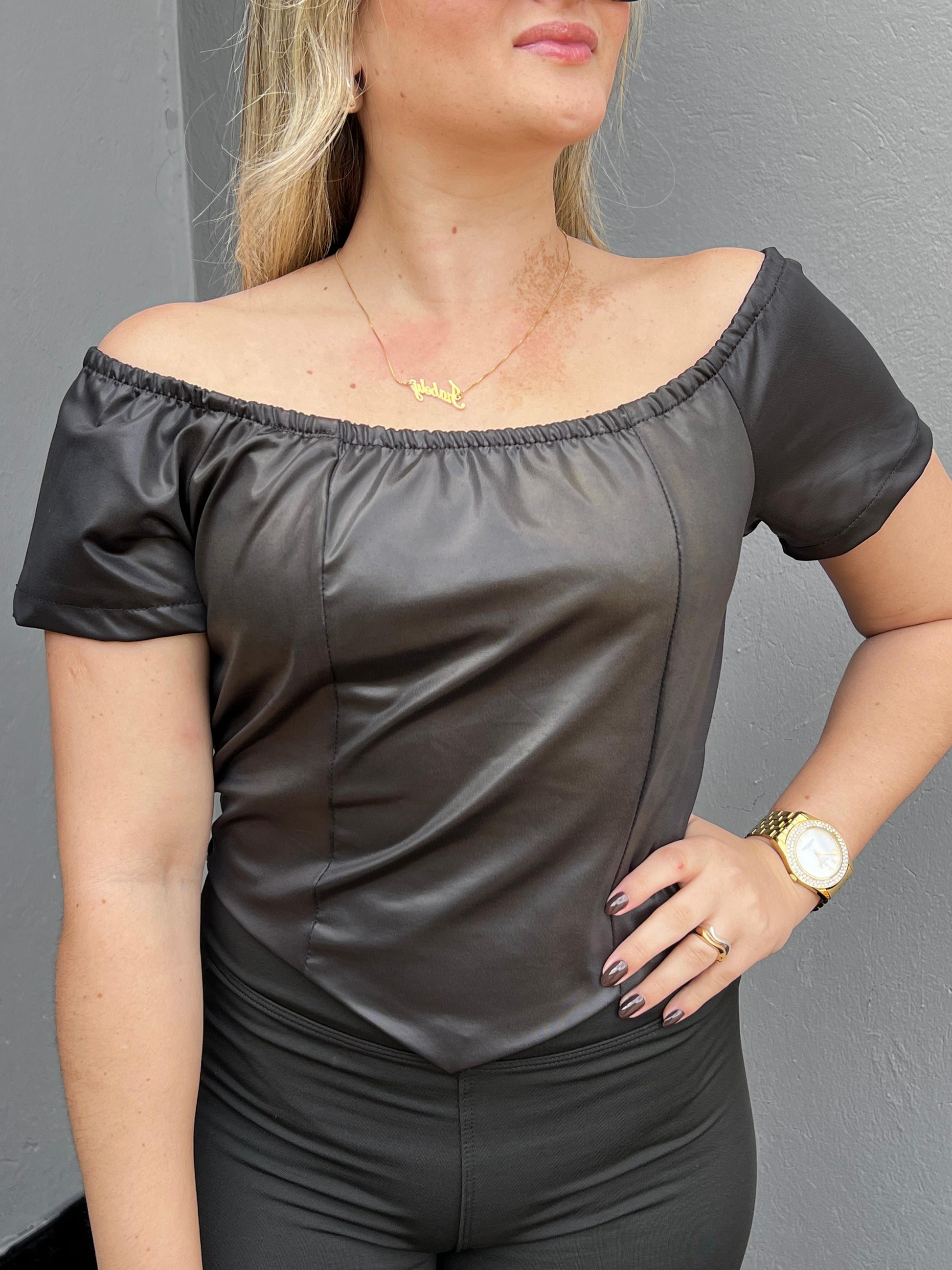 Cropped Ciganinha Cirre Look Moderno e Chic