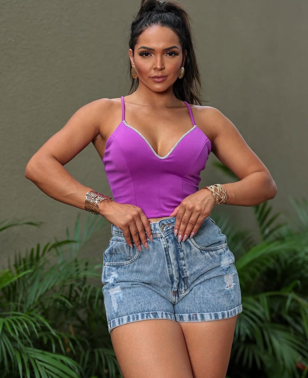 Cropped Neopreme Straz Look Moderno e Confortável