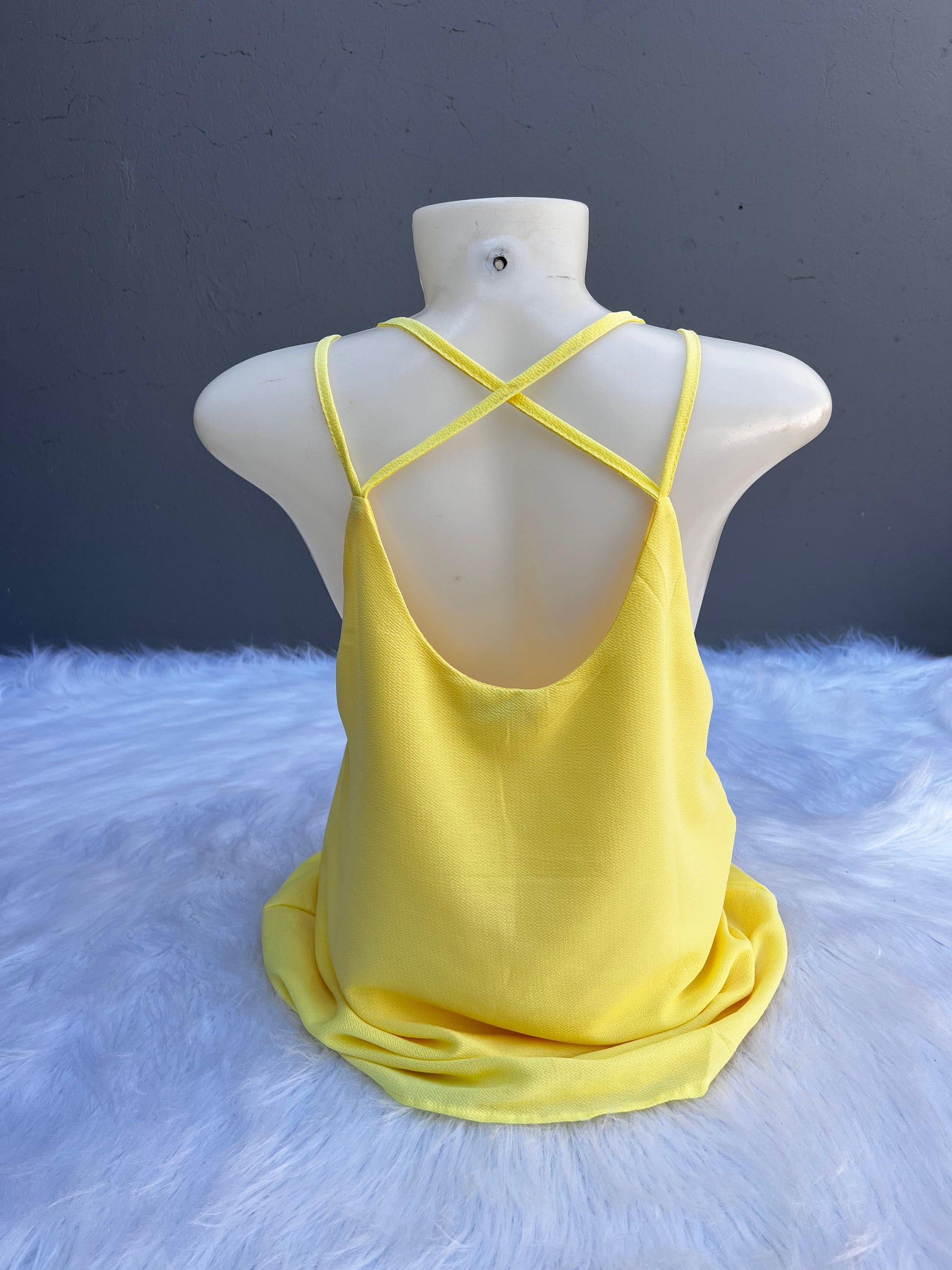 Regata Yara Moda Feminina Elegante e Confortável