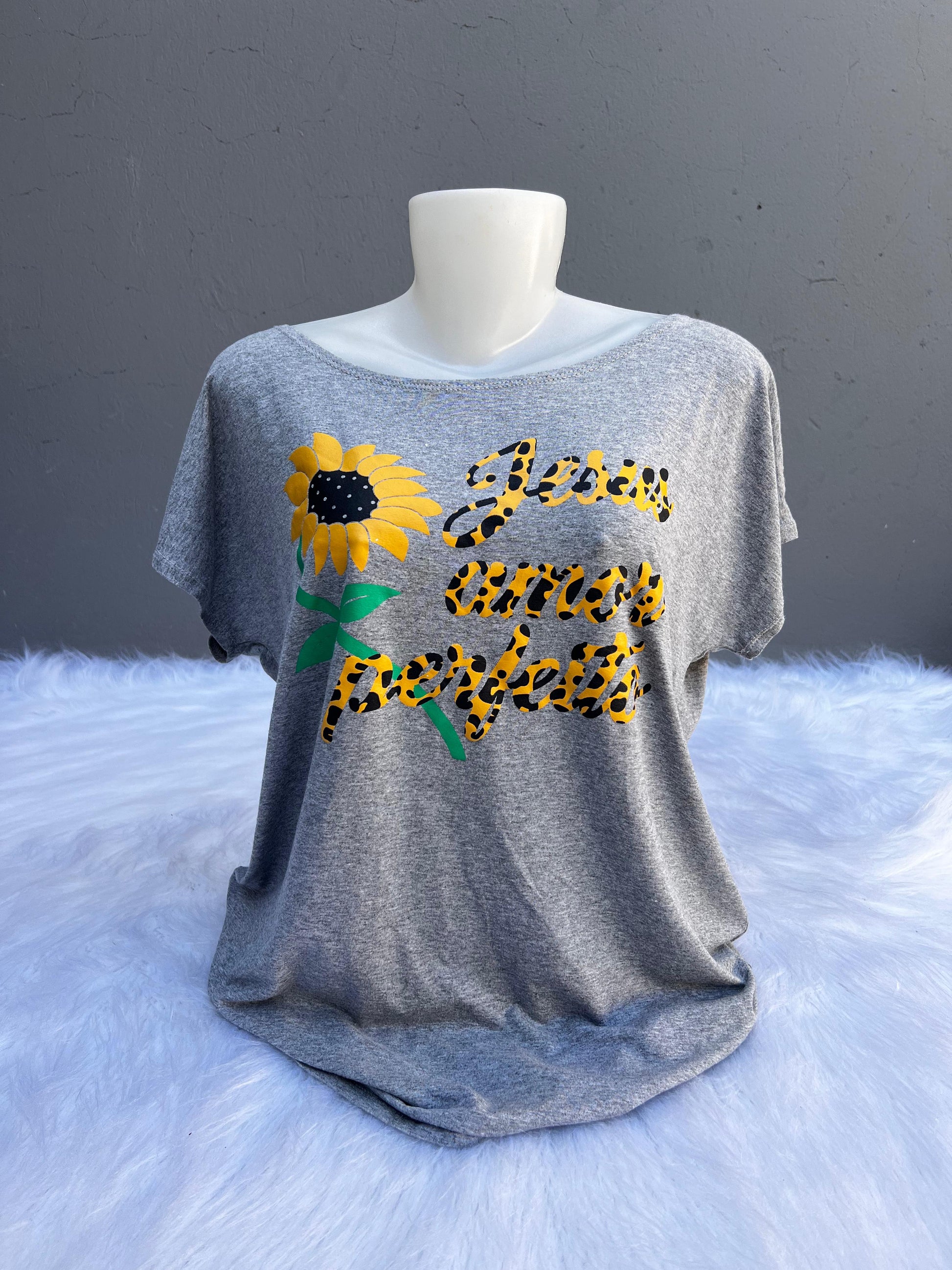 T-Shirt Estampada Feminina – Estilo e Conforto Casual