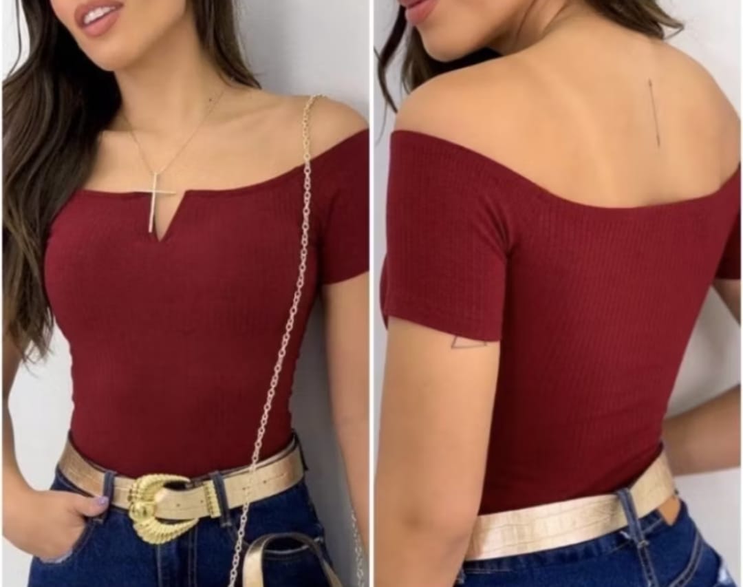 Boddy Canelado Decote com Detalhe em V