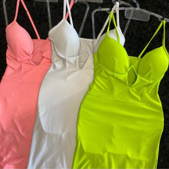 Vestido de Alcinha com Bojo Arame