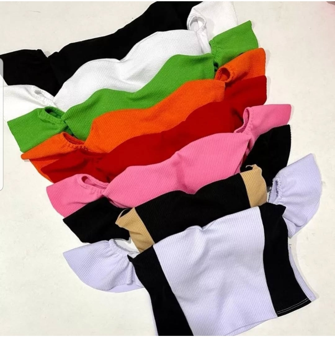 Top Cropped Ciganinha Anarruga Delicadeza no Look