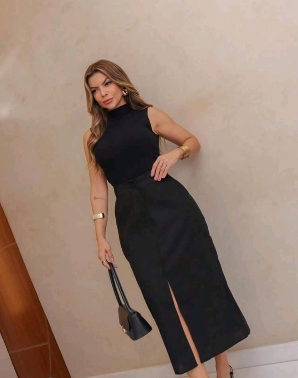 Saia Longa Alfaiataria com Fenda Frontal Moda Feminina Sofisticada