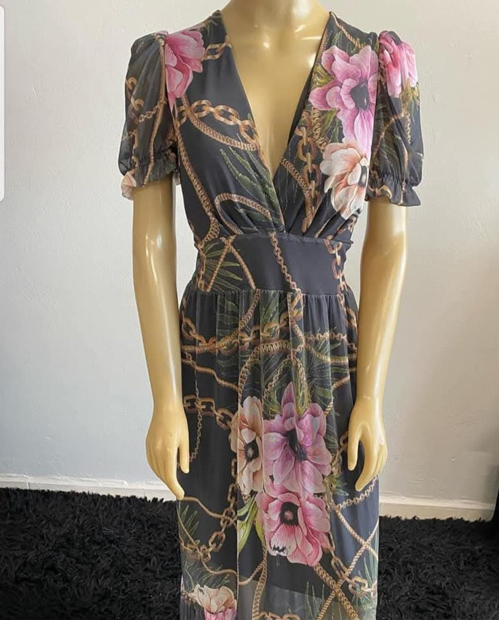 Vestido Longo Tule com Forro Romântica, Fluida e Atemporal