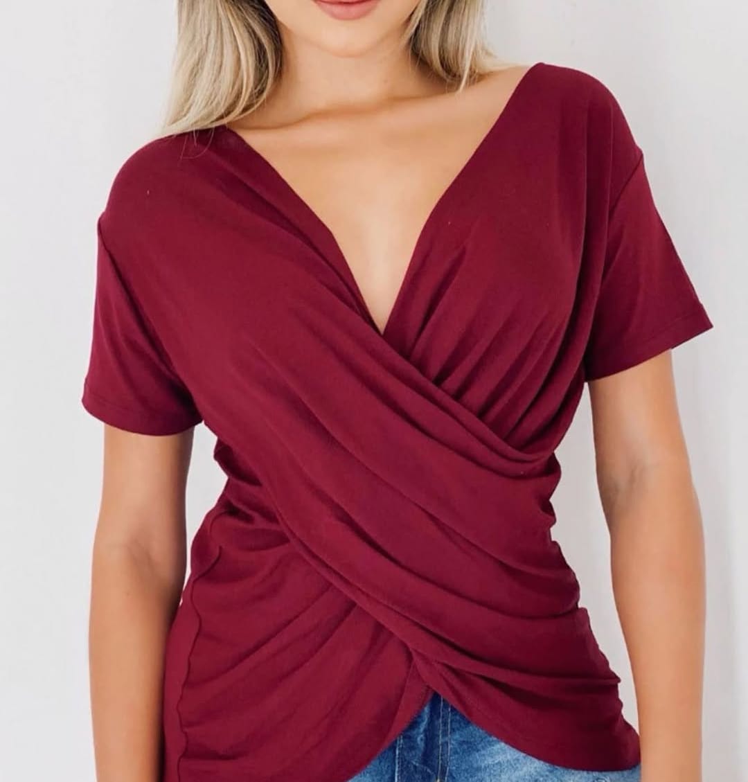 Blusa Malha Transpassada Conforto e Estilo Feminino