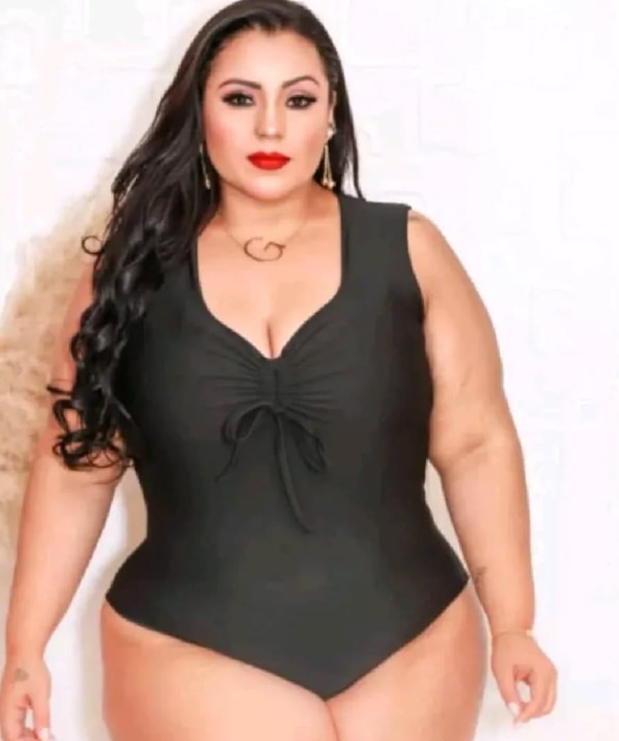Body Plus Size Decote Ajustável Look Elegante e Casual