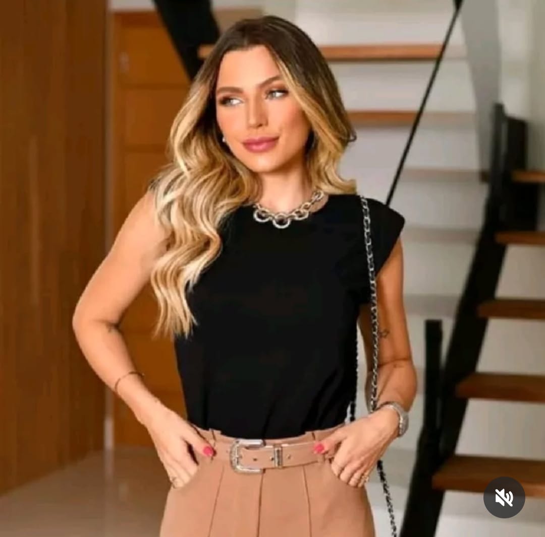 Cropped Ombreira Glamour e Tendência em Uma Peça