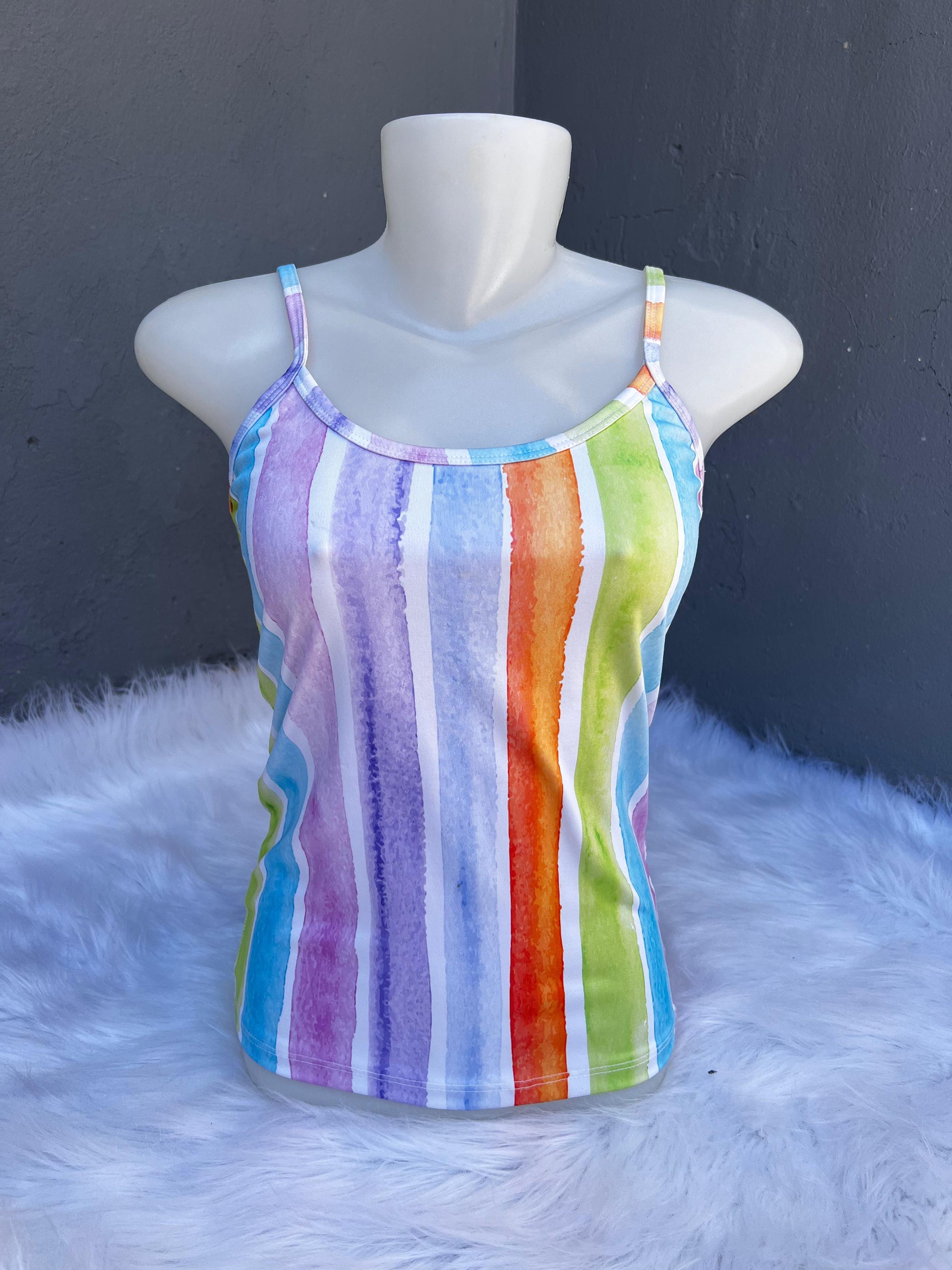 Regata Feminina Leve e Estilosa Listras