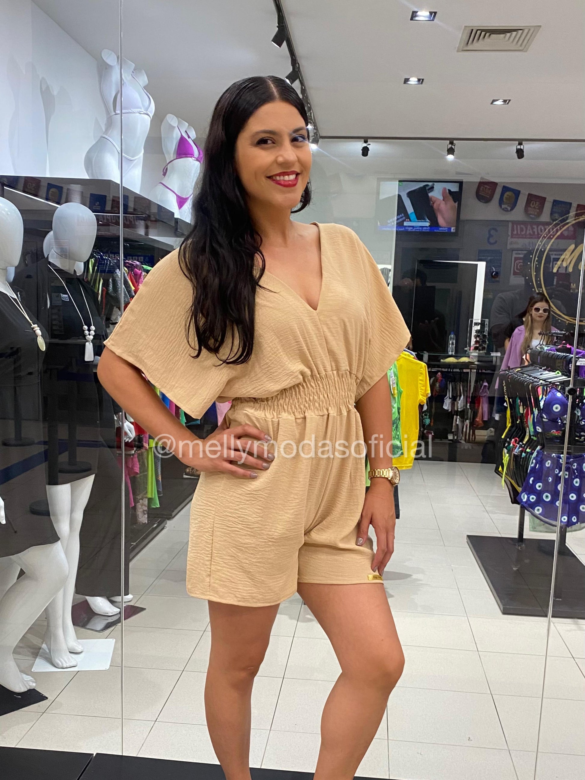 Macaquinho Feminino Duna Leveza para Todas as Ocasiões