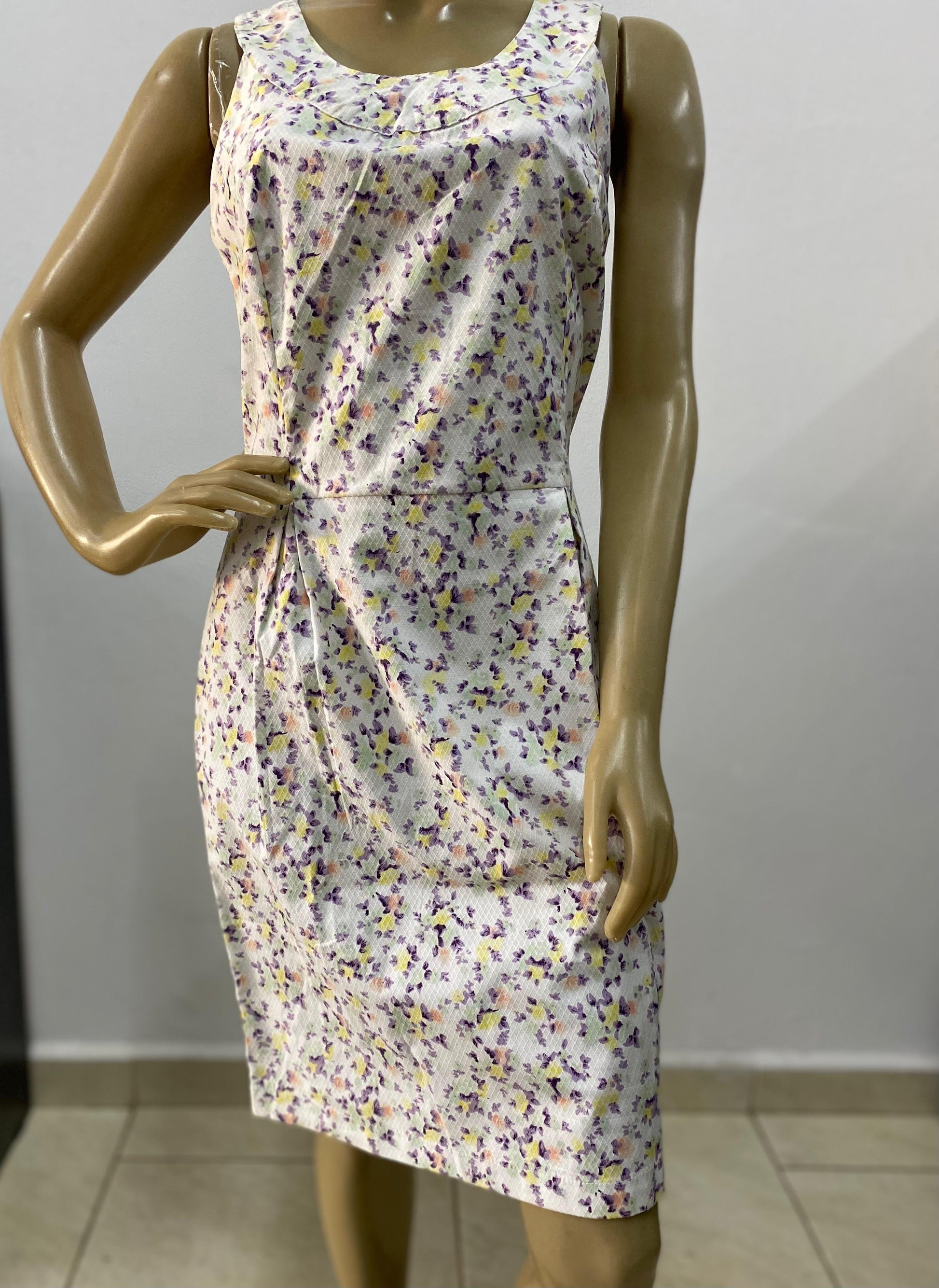 Vestido Floral Curto Casual Leve e Charmoso